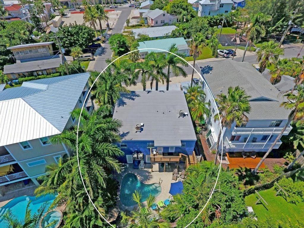 Beach Getaway Pool Condo Between The Island Marina And Beach Bradenton Beach Εξωτερικό φωτογραφία